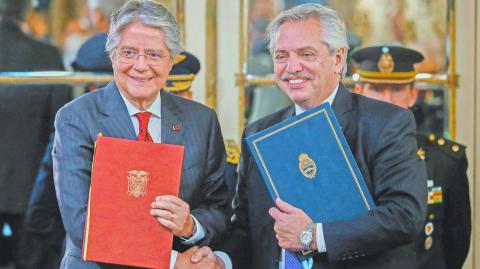 ARGENTINA-ECUADOR-DIPLOMACY-FERNANDEZ-LASSO