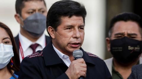 El jefe de gabinete ministerial, Aníbal Torres, anunció horas después que el gobierno remitió este lunes al Congreso un proyecto de ley de referéndum sobre una Asamblea Constituyente. Foto: Reuters