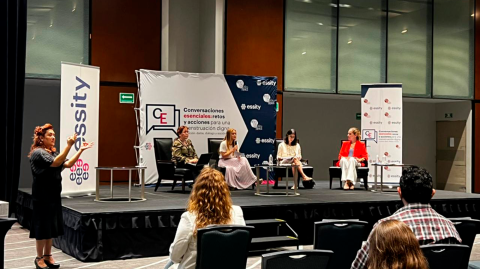 Foro "Conversaciones esenciales: retos y acciones para una menstruación digna". Foto EE: Cortesía 