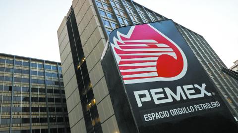 The logo of Mexican state oil company Pemex is pictured at its headquarters in Mexico City, Mexico, February 21, 2022. REUTERS/Edgard Garrido