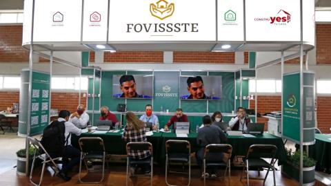 Personal del Fovissste estará atendiendo a miembros de la Asociación Autónoma del Personal Académico de la Universidad Nacional Autónoma de México. Foto: Cortesía.