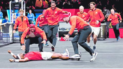 Tiafoe salvó cuatro puntos de partido en el desempate del segundo set