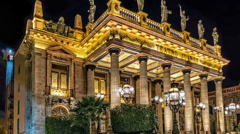 Exterior del Teatro Juárez en Guanajuato. Foto EE: Cortesía
