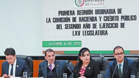 Se llevÛ a cabo la primera reuniÛn Ordinaria de la ComisiÛn de Hacienda y CrÈdito P˙blico del segundo aÒo de la Legislatura en la C·mara de Diputados