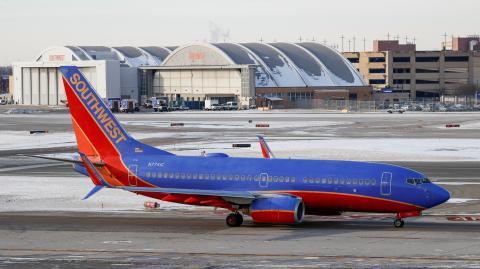 Travellers deal with weather cancellations at Chicago Midway International Airport