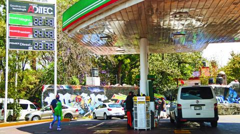 A 23 pesos por litro es el m�ximo al que se puede comerciar la gasolina en expendios de la Ciudad de M�xico.