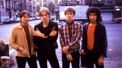 Tom Verlaine, segundo de izquierda a derecha, con Television en 1977. Foto: Facebook Television Official