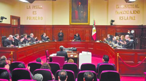 Tan sólo por la primera parte del llamado “plan B” se han interpuesto más de 100 recursos ante la Suprema Corte. Foto EE: Eric Lugo