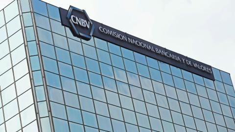 Todavía hay cuestionamientos importantes al respecto, como si la CNBV había detectado alguna anomalía en la firma Black WallStreet Capital