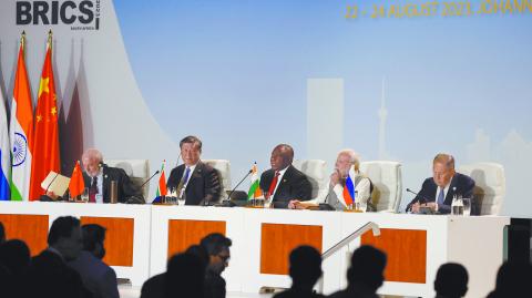 TOPSHOT-SAFRICA-DIPLOMACY-POLITICS-BRICS