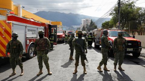 Tras los ataques, las fuerzas armadas comenzaron a realizar patrullajes en Quito. Foto: Reuters