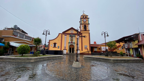 Panorámica de la plaza principal de Pinal de Amoles, Querétaro. Foto EE: Cortesía / Archivo