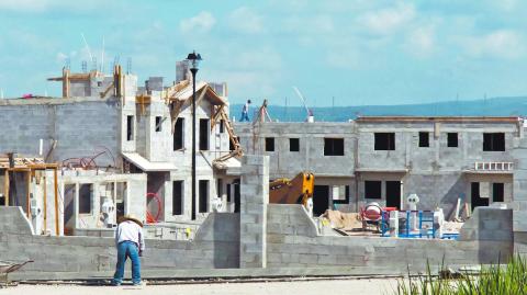 ASPECTOS DE CONSTRUCCION DE VIVIENDA EN LOS ALREDEDORES DE QUERETARO