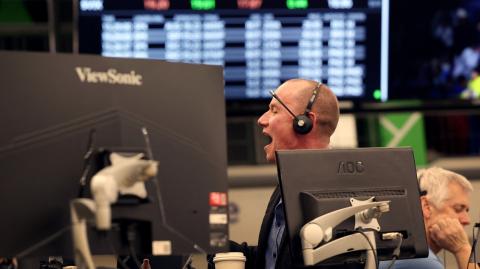 Actualmente, el VIX se encuentra en 144.55 unidades, de acuerdo con datos de S&P Dow Jones Indices. Foto: AFP