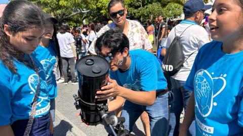 Entre los asistentes hubo personas de la Ciudad de México o procedentes de Estados Unidos. Foto EE: Jesús Vázquez.