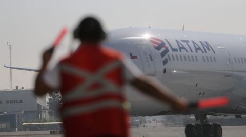 Latam reanudó los recorridos entre Sao Paulo y Los Ángeles en agosto, convirtiéndose en el único vuelo sin escalas entre la mayor ciudad de Brasil y la costa oeste de EU. Foto: Reuters.