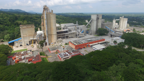 Holcim prevé la expansión de su planta en Macuspana, que se ampliará con un nuevo molino. Foto: Cortesía Holcim.