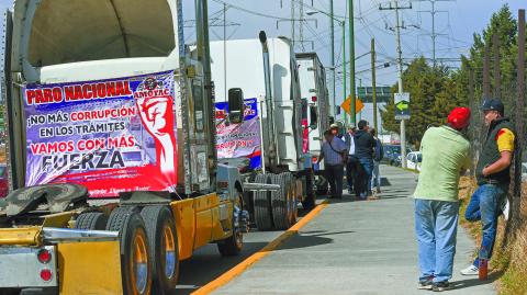 Transportista AMOTAC protestan contra inseguridad -2.jpg