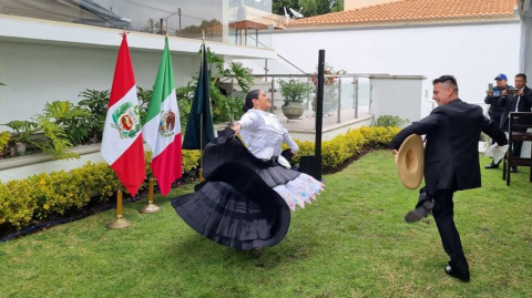 Foto EE: Especial Facebook / Embajada de Perú en México