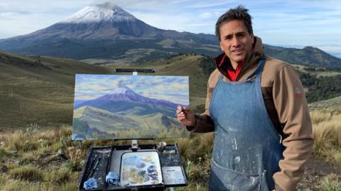 Jorge Obregón frente al Nevado de Toluca. Foto: Cortesía