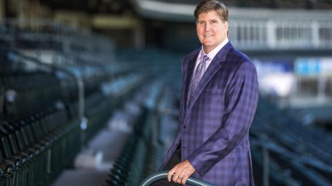 Líder. Greg Feasel ha sido parte de la organización de Rockies desde 1996 y en 2021 asumió como presidente. Fue jugador de la NFL en la década de los 80. Foto EE: Especial.