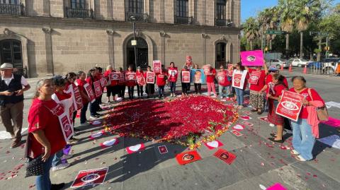 Integrantes de Movimiento por Nuestros Desaparecidos en México. Foto EE: Cortesía.