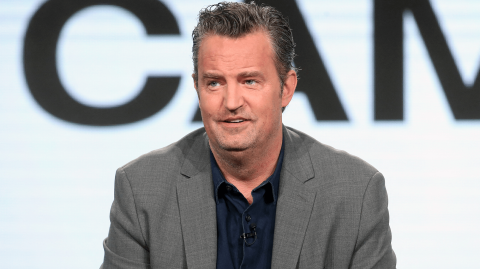 Matthew Perry era conocido mundialmente por su interpretación del satírico Chandler Bing en "Friends". Foto: AFP