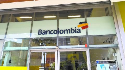 Las utilidades de los bancos en Colombia sumaron 2,000 mdd en 2023, aproximadamente. Foto Especial