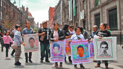 Las familias de las víctimas consideran complicado que, en lo que falta del sexenio, se resuelva el caso. Foto: Cuartoscuro