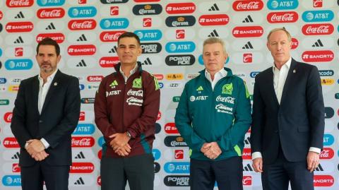 Rafael Márquez y Javier Aguirre. Foto EE: Cortesía.