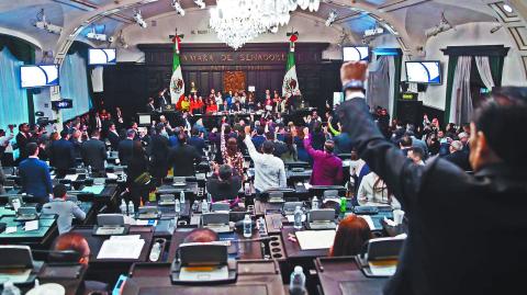 La reforma judicial fue aprobada la madrugada de este miércoles en el Senado de la República. Aún debe ser aprobada al menos por 17 de los 32 Congresos Estatales. Foto: AFP