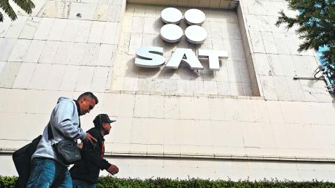 El SAT tenía, al cierre de junio pasado, 1.3 millones de créditos fiscales factibles de cobro por un total de 595,738 mdp. Foto EE: Eric Lugo