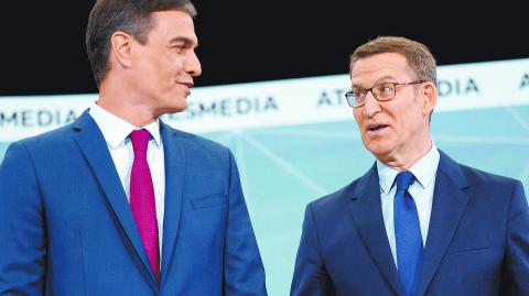 El presidente del gobierno español, Pedro Sánchez, y Alberto Nuñez Feijóo, presidente del Partido Popular. Foto: Reuters