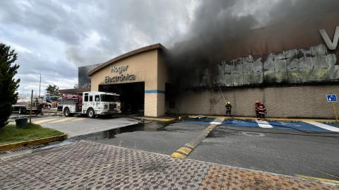 Imagen de la tienda donde ocurrió el incendio.