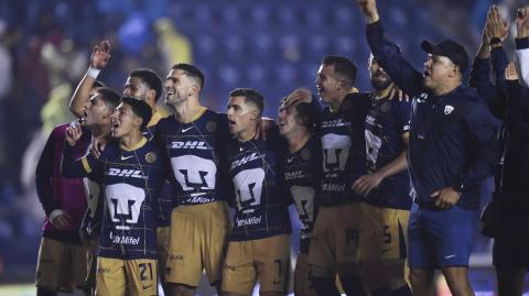 Pumas celebra victoria frente al América.