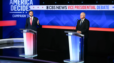 J.D. Vance y Tim Walz participan en el primer debate por la vicepresidencia de Estados Unidos.