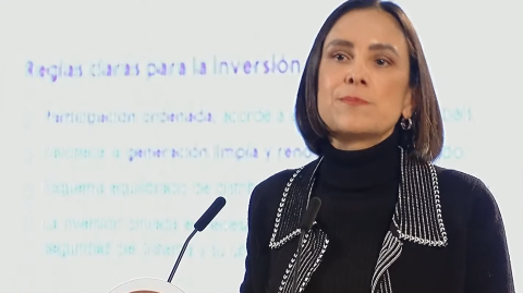 Sheinbaum convocó a Luz Elena González para explicar en qué consisten los cambios, cuyos puntos a destacar son que Pemex y la CFE vuelven a tener un carácter social de empresas públicas y dejan el mandato de ser productivas.