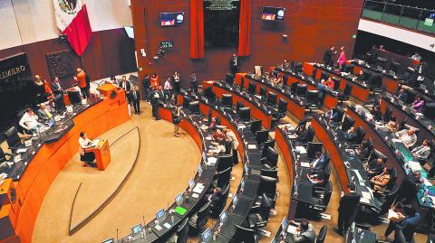 Ayer 15 de octubre, tras tres horas de discusión el Pleno del Senado aprobó la convocatoria para la elección de juzgadores.