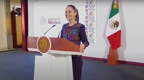 La presidenta Claudia Sheinbaum en la conferencia matutina en Palacio Nacional