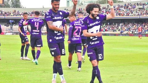 Se llevó a cabo el partido Pumas contra San Luis en el Estadio Olímpico Universitario.
FOTO: GRACIELA LÓPEZ/CUARTOSCURO.COM