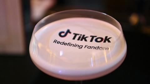 HOLLYWOOD, CALIFORNIA - AUGUST 29: A drink is seen during TikTok Redefining Fandom at Hollywood Athletic Club on August 29, 2024 in Hollywood, California.   Jon Kopaloff/Getty Images for TikTok/AFP (Photo by Jon Kopaloff / GETTY IMAGES NORTH AMERICA / Getty Images via AFP)