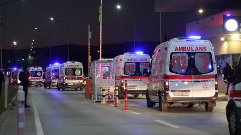 Una gran explosión en el exterior de la sede de la empresa turca de defensa Industrias Aeroespaciales Turcas (TAI) dejó un saldo de varias personas "muertas y heridas"