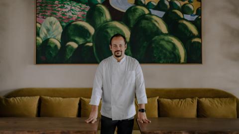 Roberto Alcocer es el chef detrás de Valle, el primer y único restaurante con estrella Michelin en Oceanside, California