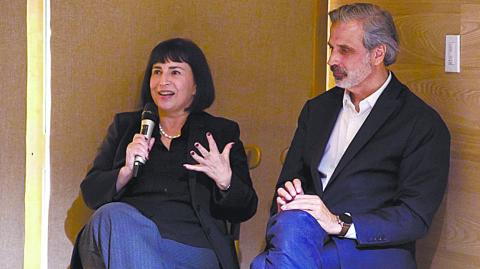 Marisa Canales, directora del festival, y Miguel Fernández Félix, director del Museo Kaluz, dieron los detalles del encuentro musical.