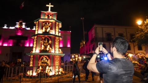 Celebración de Día de Muertos en el Centro de Querétaro.