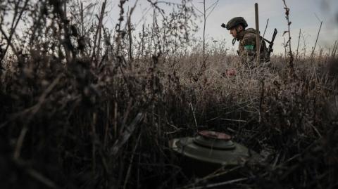 El ministro de Defensa de Ucrania, Rustem Umerov, confirmó este martes que ya se ha producido el primer "combate a pequeña escala" con las tropas norcoreanas, de las que se espera un despliegue de hasta 15,000 efectivos.

Para más información del tema, visita: https://www.eleconomista.com.mx/internacionales/ucrania-informa-primer-combate-pequena-escala-tropas-norcoreanas-20241105-732926.html

¡Síguenos en nuestras redes sociales para mantenerte informado!

Twitter: https://twitter.com/eleconomista 
Facebook: https://www.facebook.com/ElEconomista.mx
Instagram: https://www.instagram.com/eleconomistamx
LinkedIn: https://www.linkedin.com/company/el-economista/

#ElEconomista #EETV