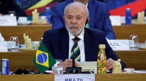 El presidente de Brasil, Lula Da Silva, pronuncia un discurso durante la sesión inaugural de la Cumbre del G20 en Río de Janeiro, Brasil.