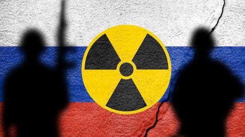 Estados Unidos no se sorprendió por el cambio anunciado por Rusia en su doctrina nuclear y no planea ajustar la propia en respuesta, dijo este martes un portavoz del Consejo de Seguridad Nacional de la Casa Blanca.

Para más información del tema, visita: https://www.eleconomista.com.mx/internacionales/casa-blanca-responde-eu-cambiara-postura-nuclear-cambio-doctrina-nuclear-rusia-20241119-734830.html

¡Síguenos en nuestras redes sociales para mantenerte informado!

Twitter: https://twitter.com/eleconomista 
Facebook: https://www.facebook.com/ElEconomista.mx
Instagram: https://www.instagram.com/eleconomistamx
LinkedIn: https://www.linkedin.com/company/el-economista/

#ElEconomista #EETV