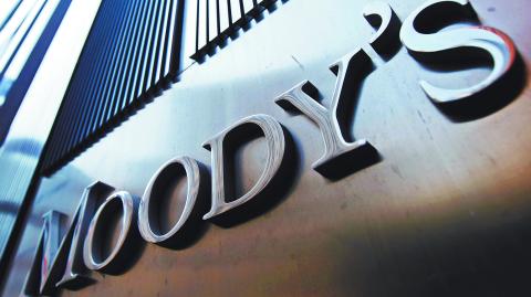 La semana pasada, analistas de Moody´s Analytics y Finamex estimaron que el gobierno apenas tendrá espacio para cumplir con la reducción del déficit fiscal a un rango que puede ir entre 4.1 y 4.5% del PIB.