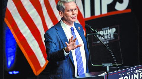 FILE PHOTO: Key Square Group founder Scott Bessent speaks at a campaign event for Republican presidential nominee and former U.S. President Donald Trump in Asheville, North Carolina, U.S. August 14, 2024. REUTERS/Jonathan Drake/File Photo